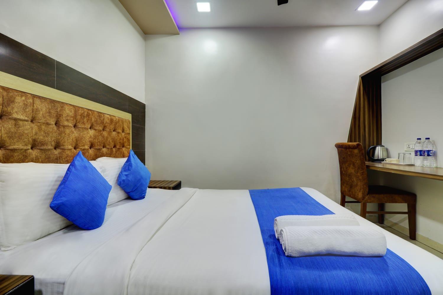 Hotel New Blue Sapphire Residency Мумбаї Номер фото