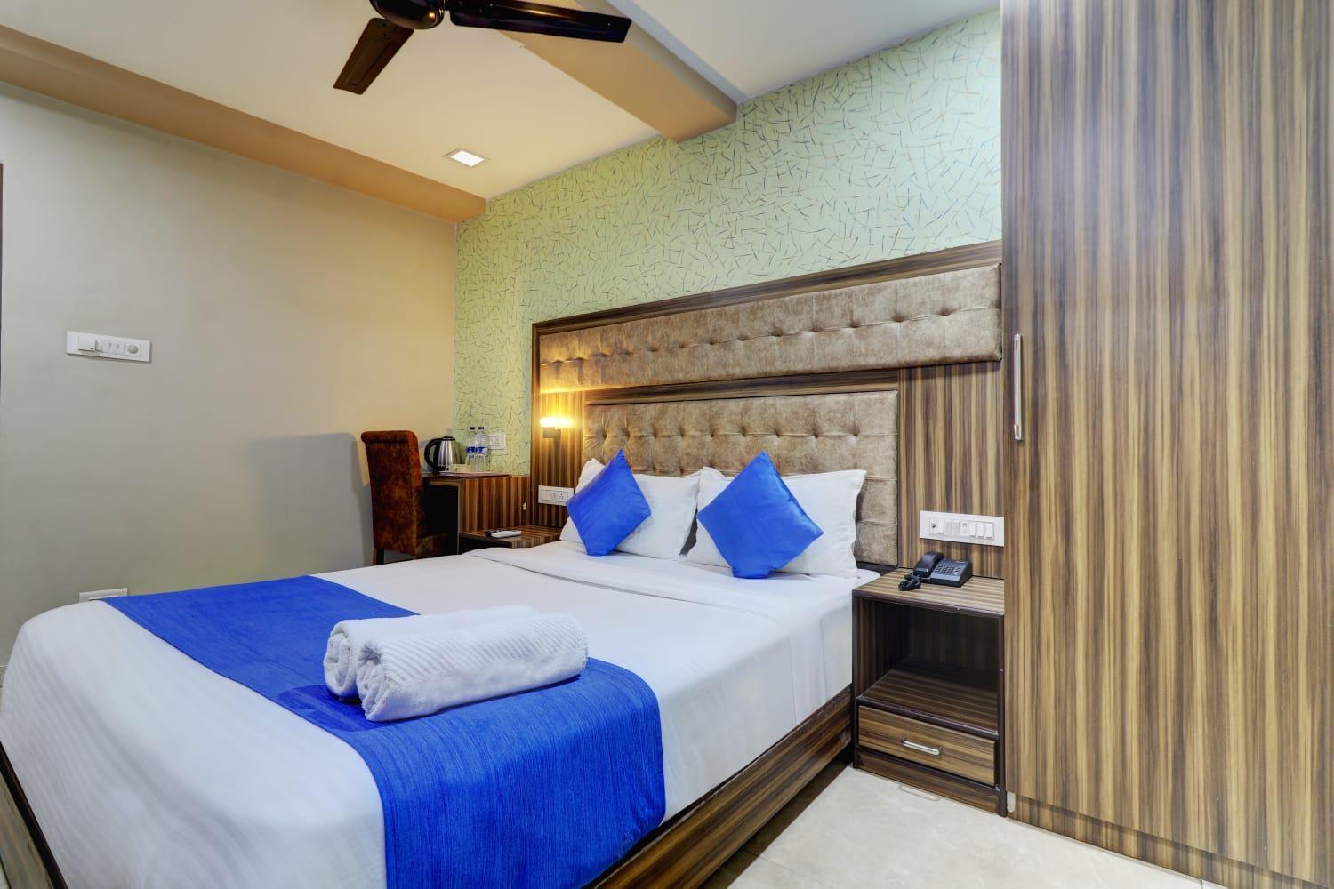 Hotel New Blue Sapphire Residency Мумбаї Екстер'єр фото