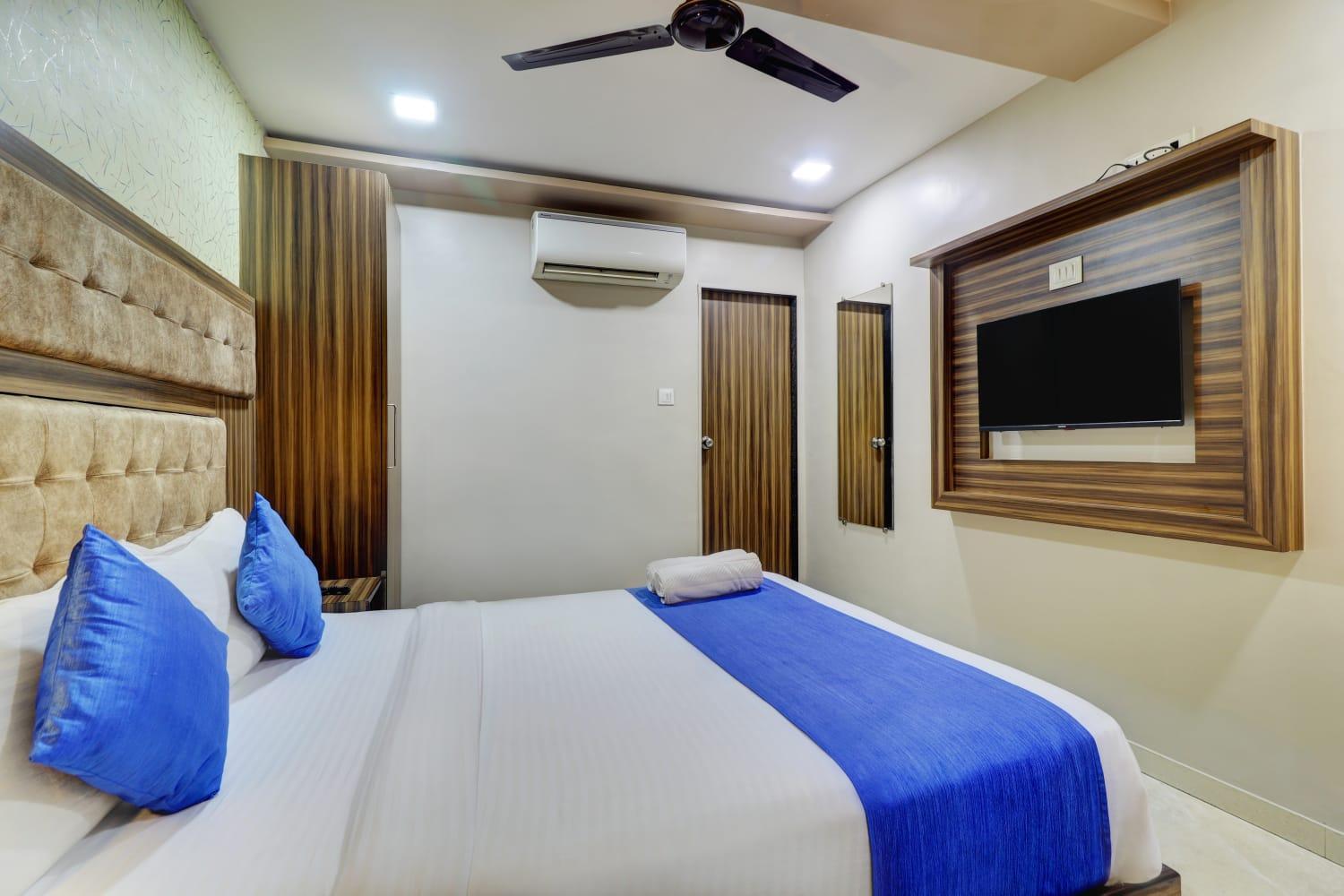 Hotel New Blue Sapphire Residency Мумбаї Номер фото